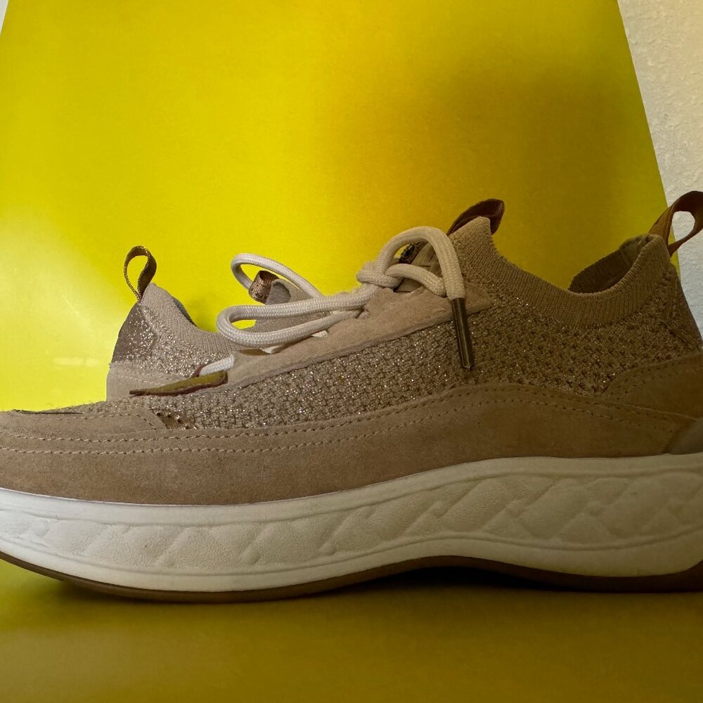 Kurt Geiger Kensington Knit womens sneaker